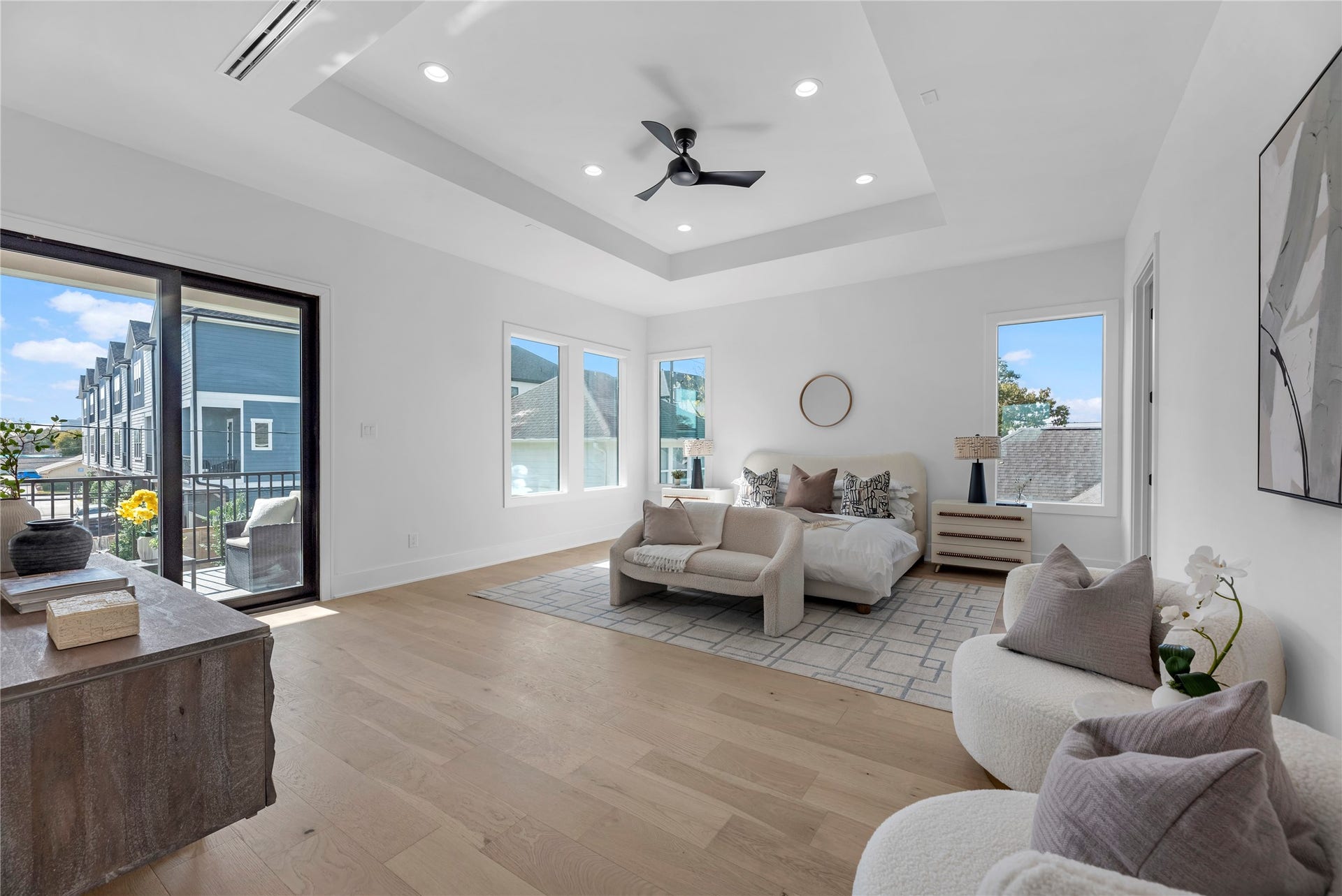 963 W 41st Street, Houston, TX 77018 963 W 41st Street, Houston, TX 77018