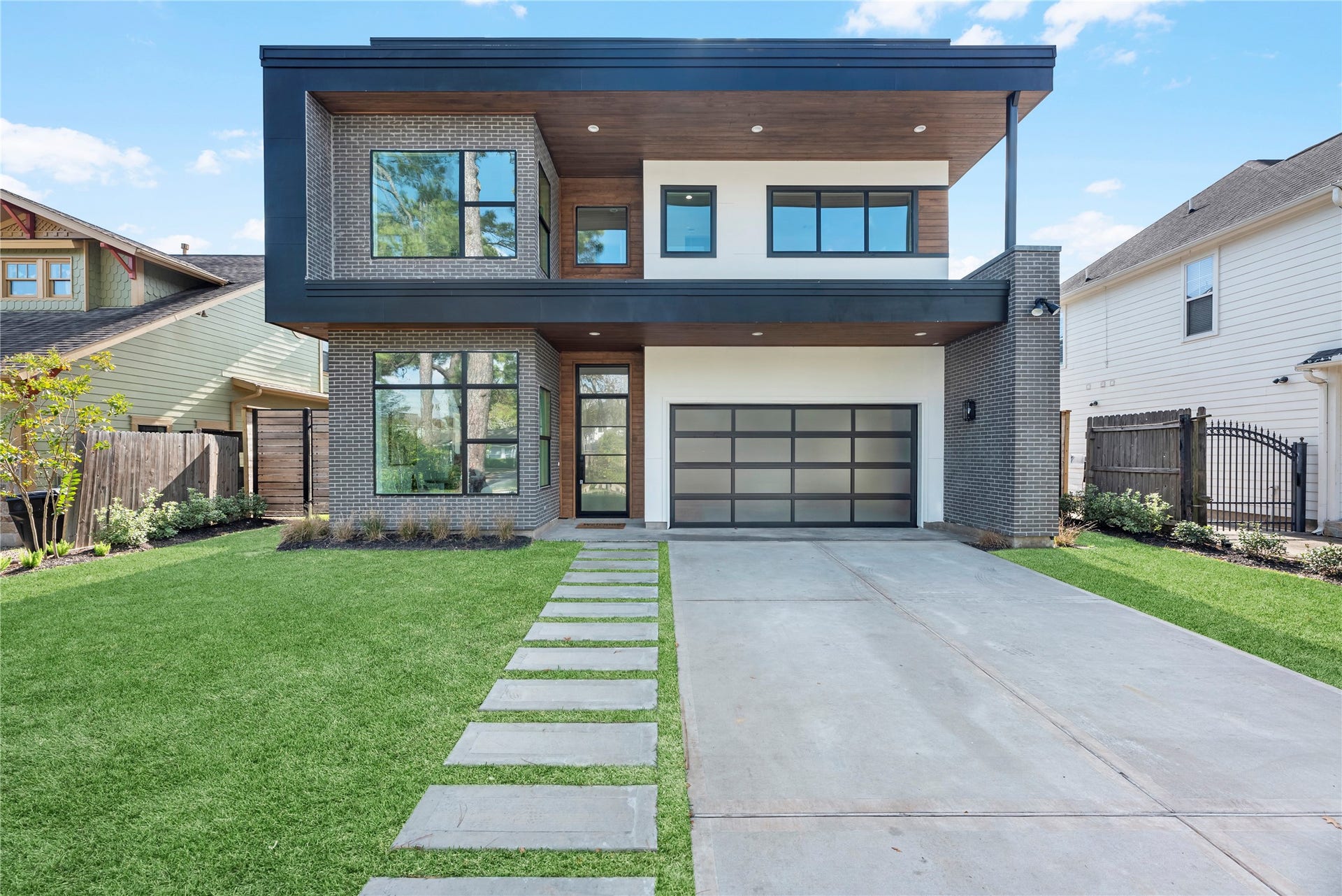 963 W 41st Street, Houston, TX 77018 963 W 41st Street, Houston, TX 77018