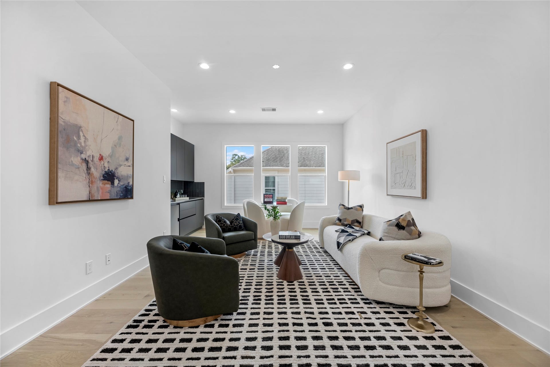 963 W 41st Street, Houston, TX 77018 963 W 41st Street, Houston, TX 77018