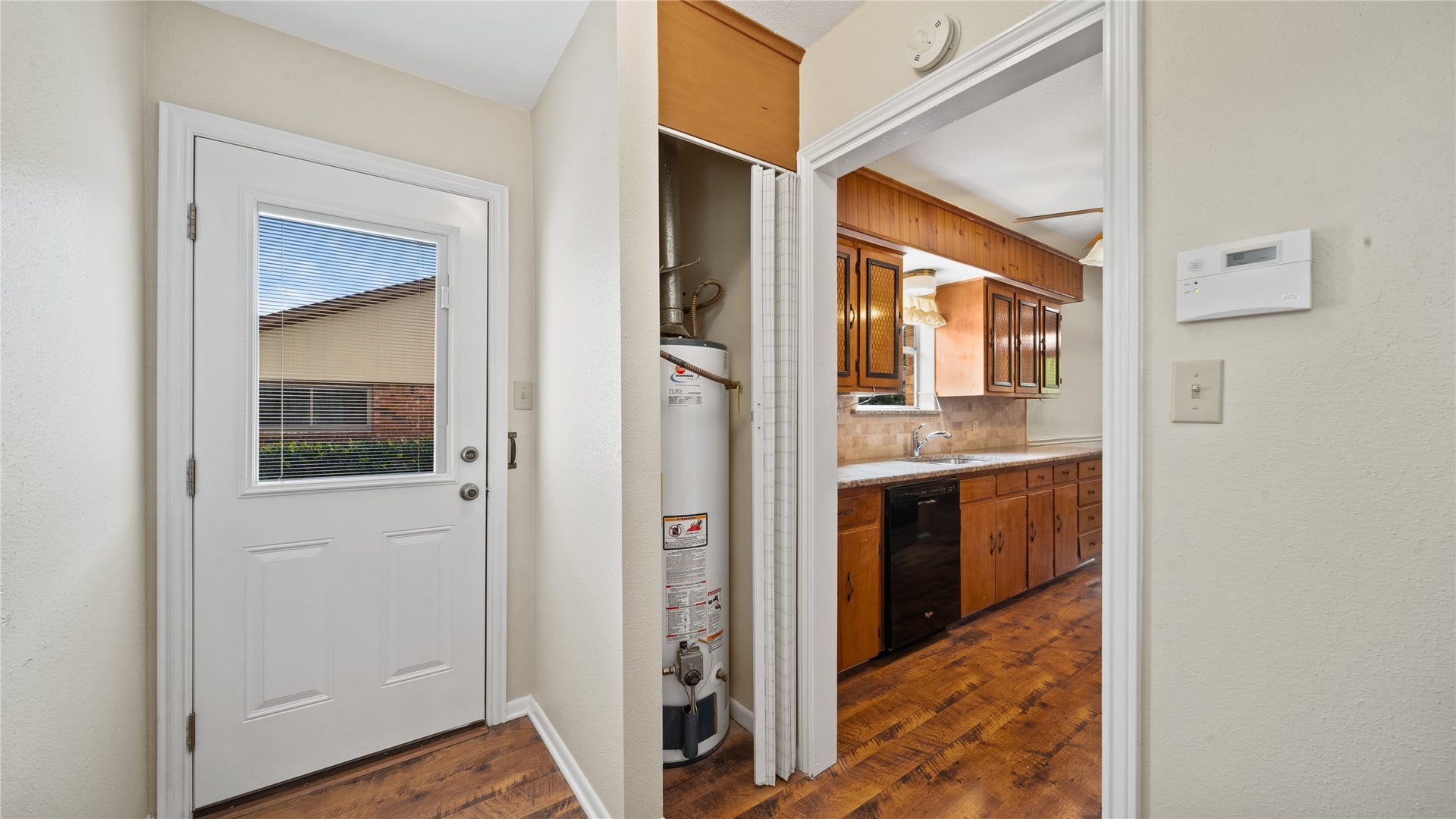 412 Daffodil Street, Lake Jackson, TX 77566 412 Daffodil Street, Lake Jackson, TX 77566
