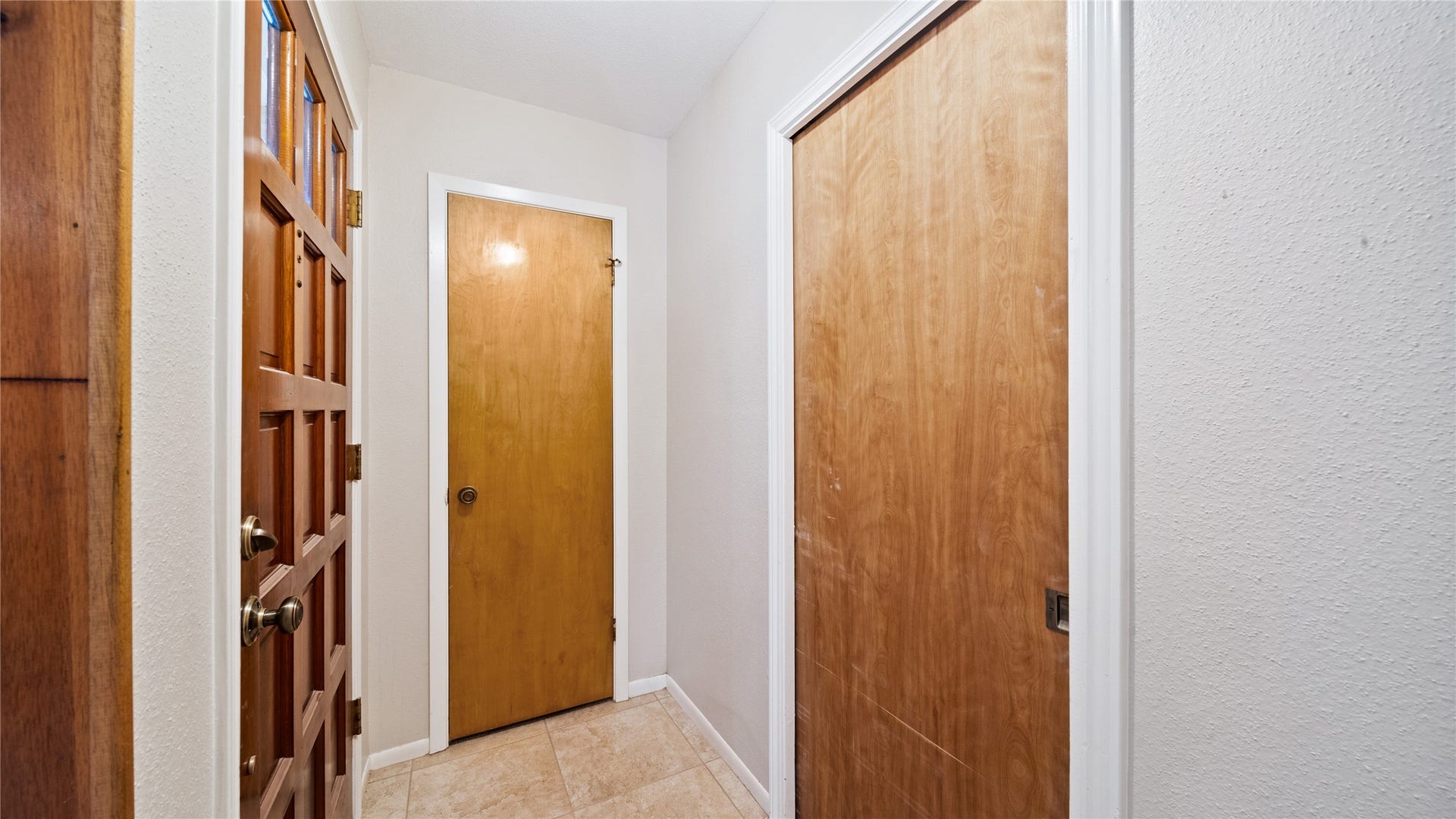 412 Daffodil Street, Lake Jackson, TX 77566 412 Daffodil Street, Lake Jackson, TX 77566