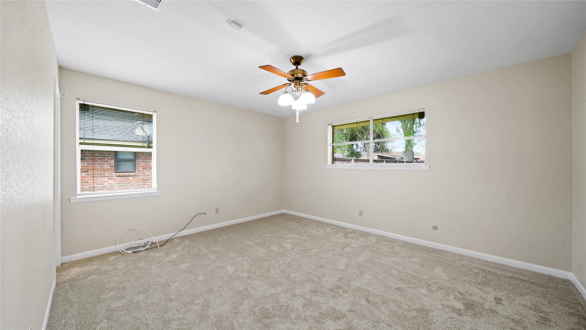 412 Daffodil Street, Lake Jackson, TX 77566 412 Daffodil Street, Lake Jackson, TX 77566