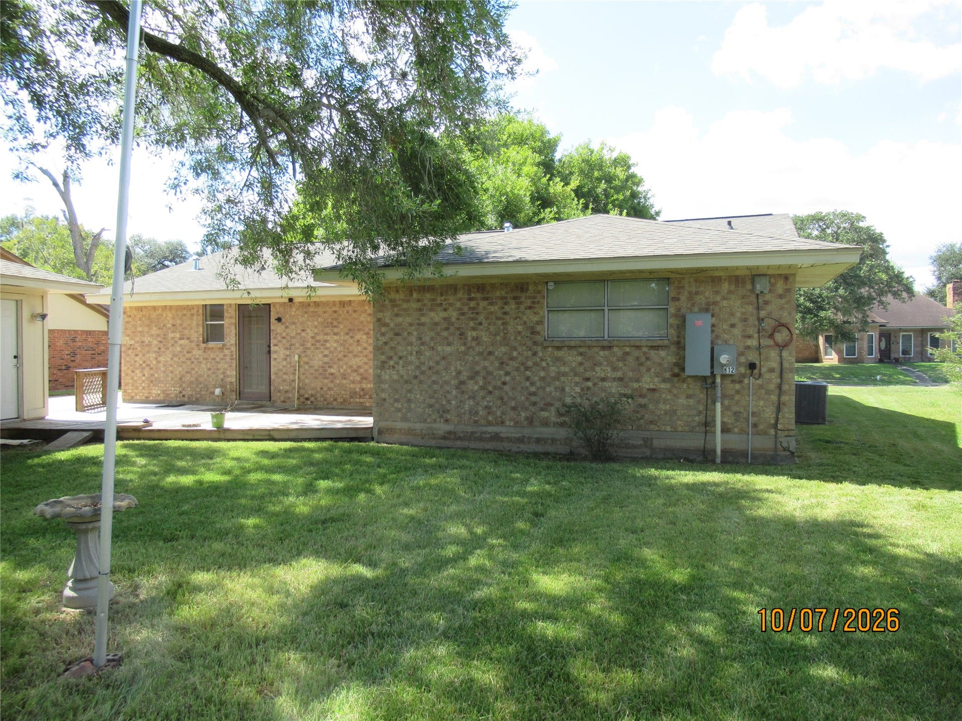 412 Daffodil Street, Lake Jackson, TX 77566 412 Daffodil Street, Lake Jackson, TX 77566