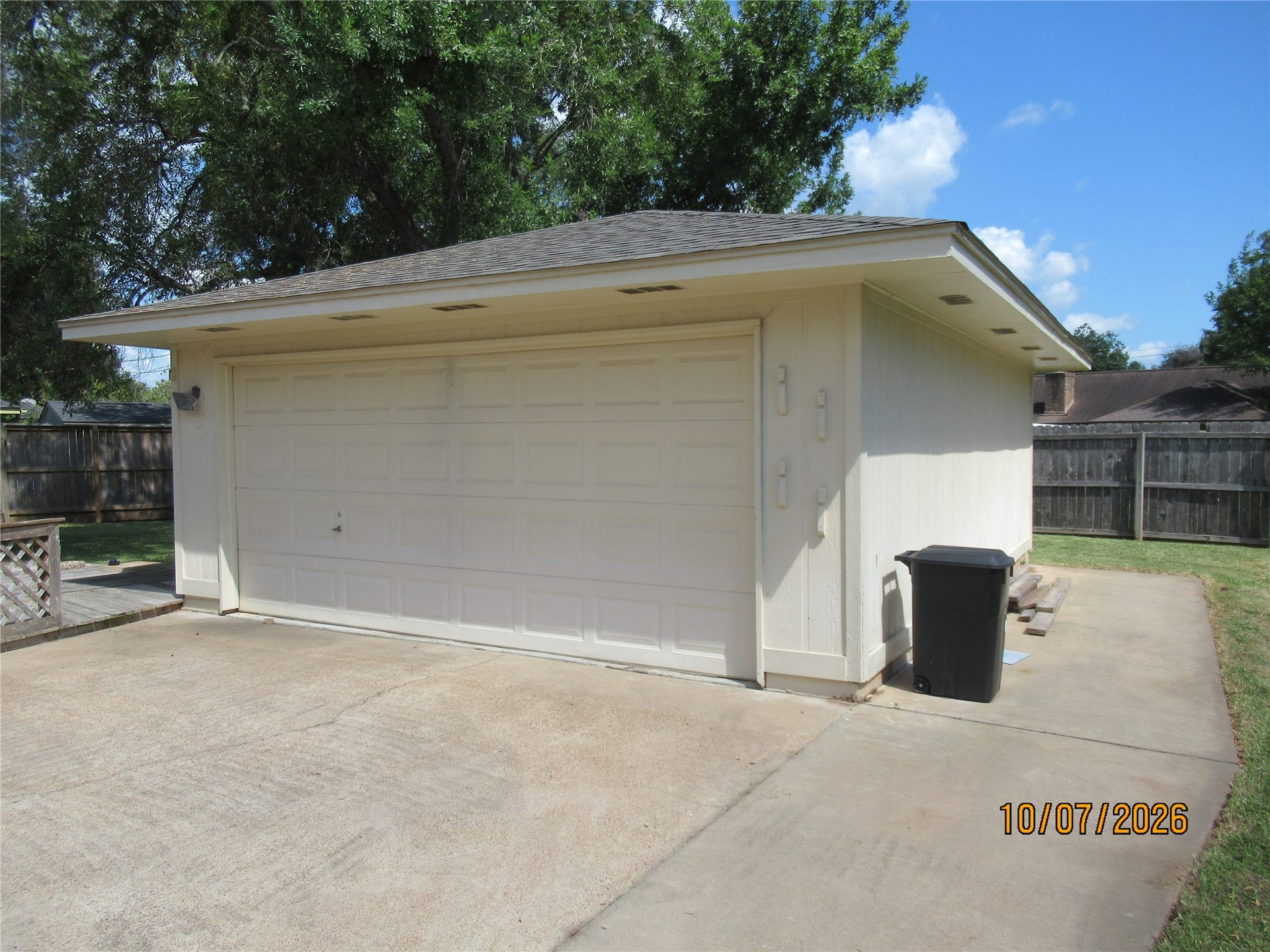 412 Daffodil Street, Lake Jackson, TX 77566 412 Daffodil Street, Lake Jackson, TX 77566