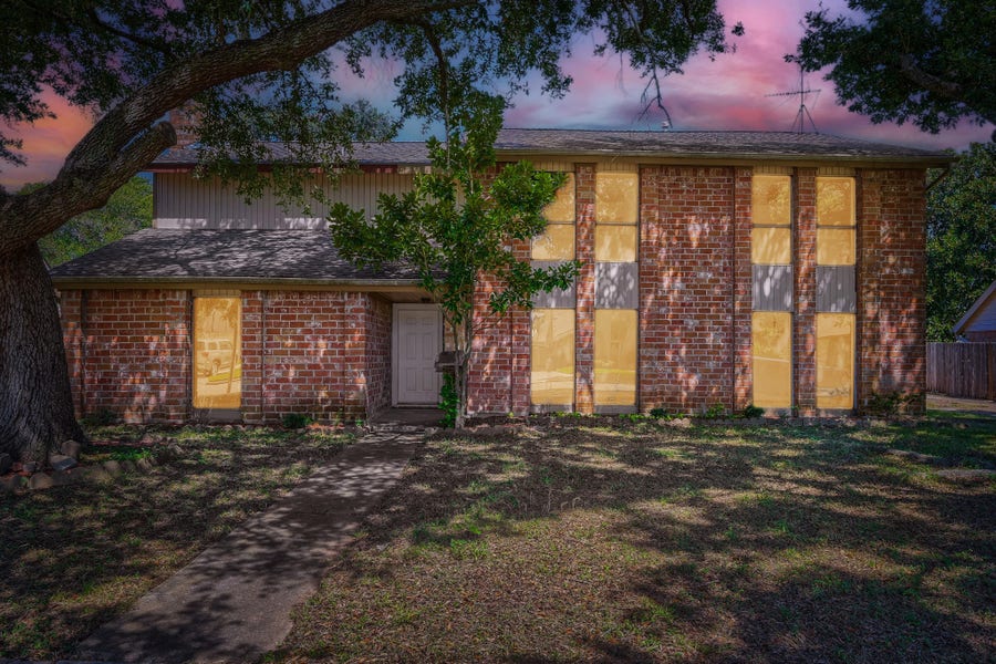 Property photo for 10139 Sagemill Drive, Houston, TX