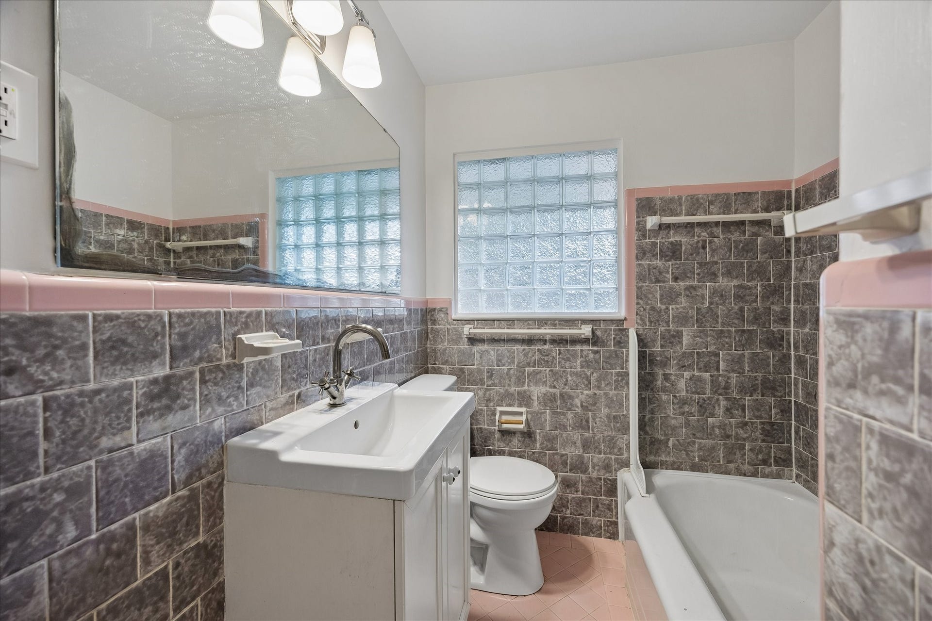 3402 Cameo Drive Drive, Houston, TX 77080