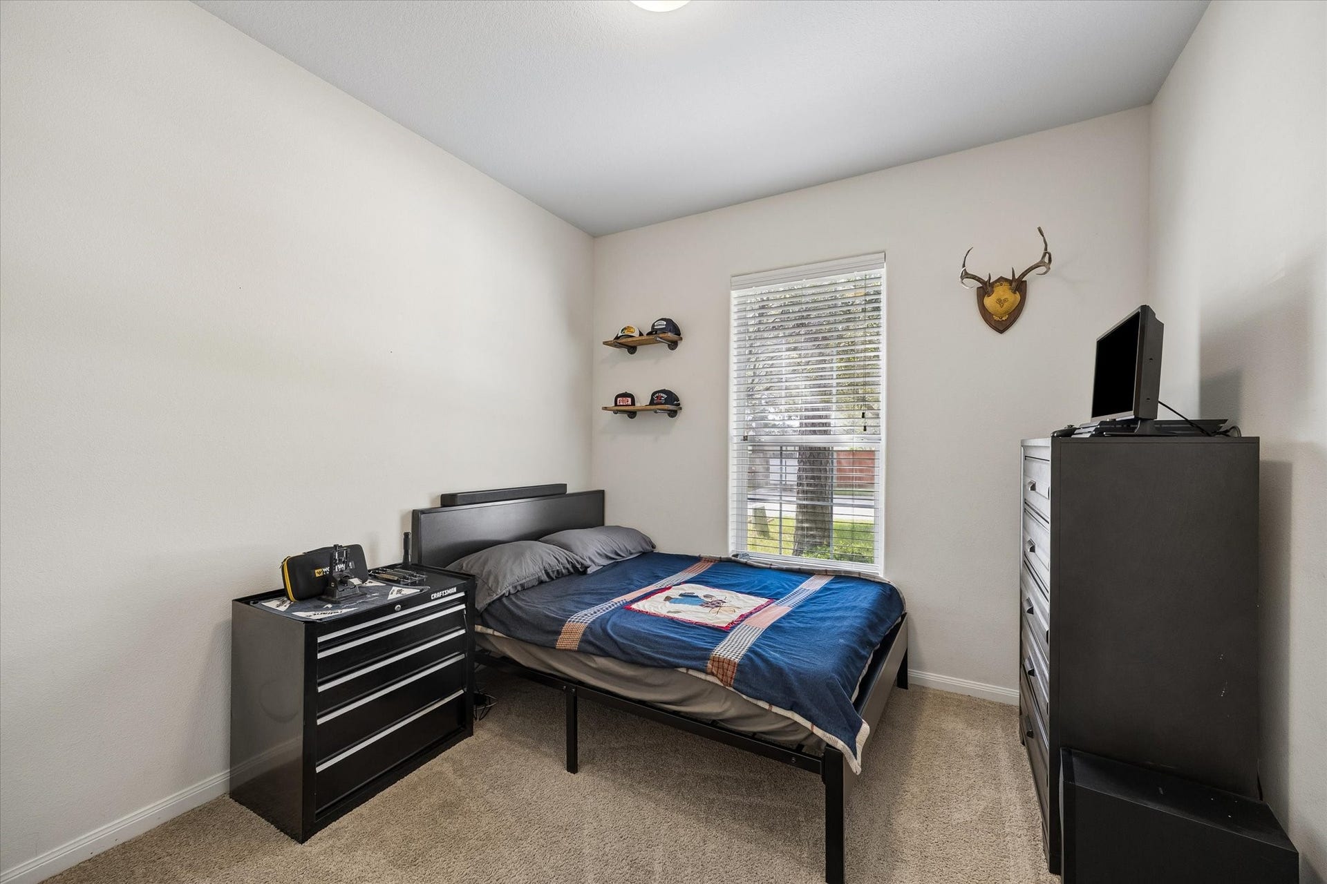 2005 Clatt Way, Conroe, TX 77301 2005 Clatt Way, Conroe, TX 77301