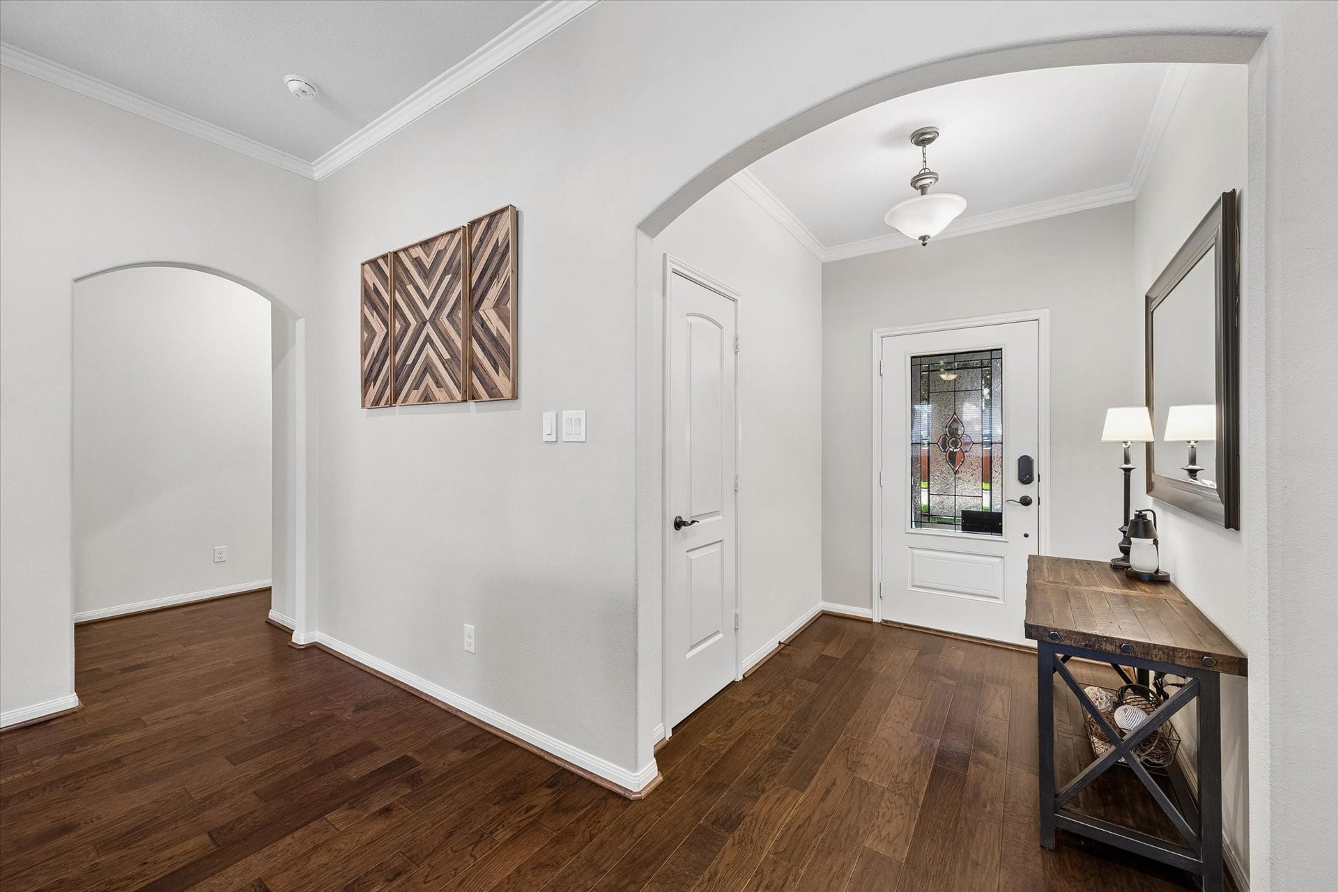 2005 Clatt Way, Conroe, TX 77301 2005 Clatt Way, Conroe, TX 77301