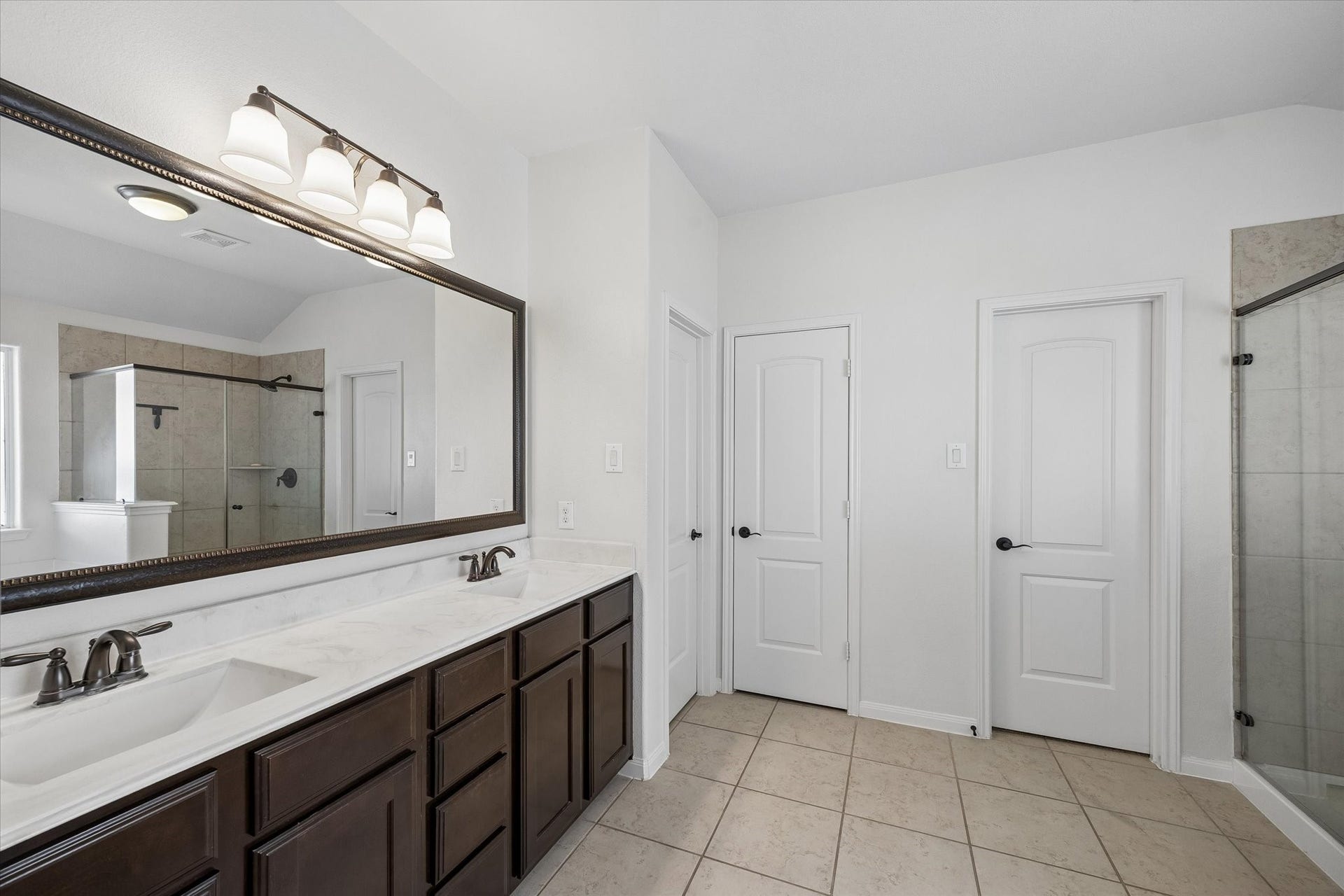 2005 Clatt Way, Conroe, TX 77301 2005 Clatt Way, Conroe, TX 77301