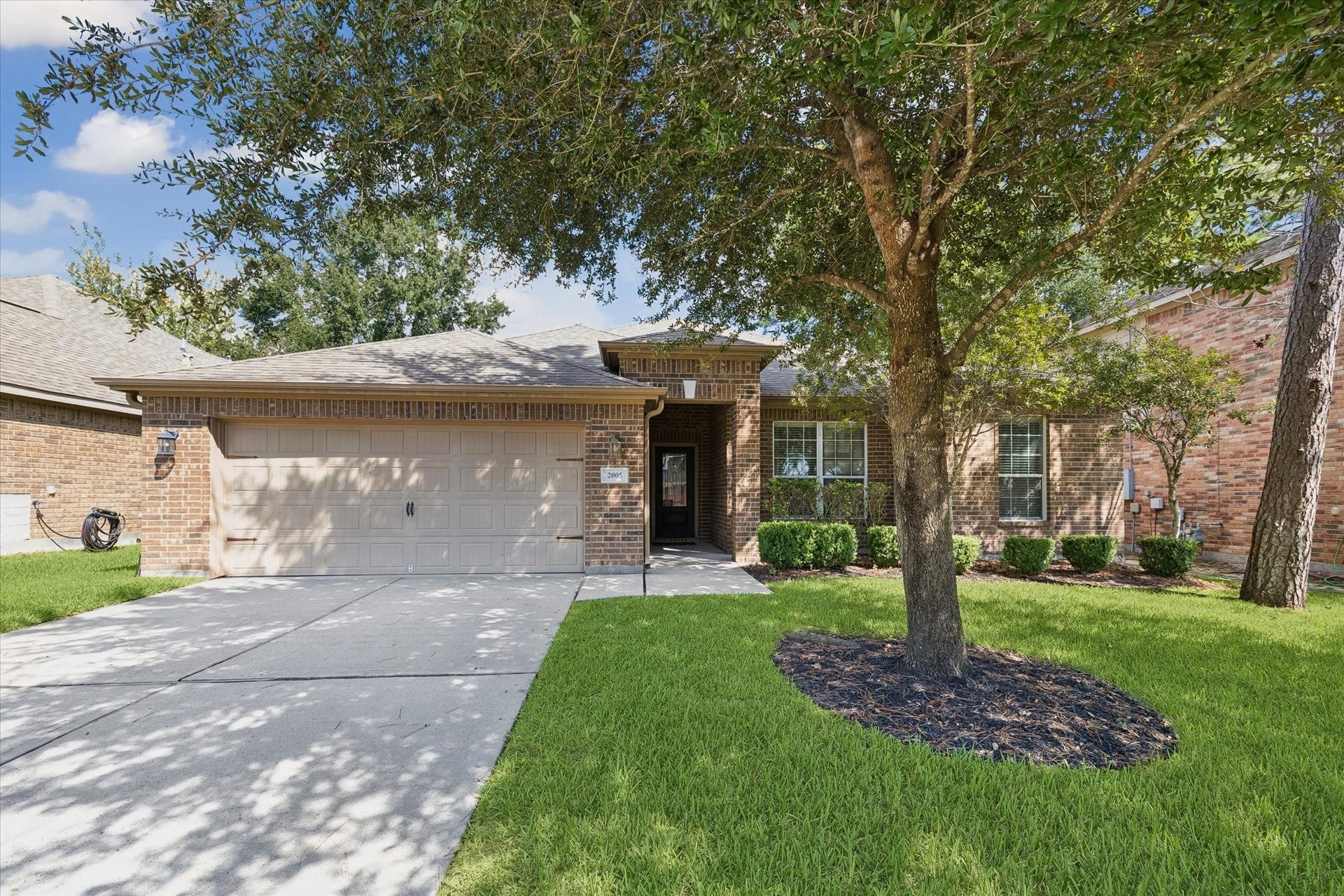 2005 Clatt Way, Conroe, TX 77301 2005 Clatt Way, Conroe, TX 77301
