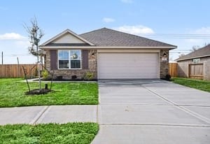 Property photo for 19 Greenbriar Loop, Angleton, TX