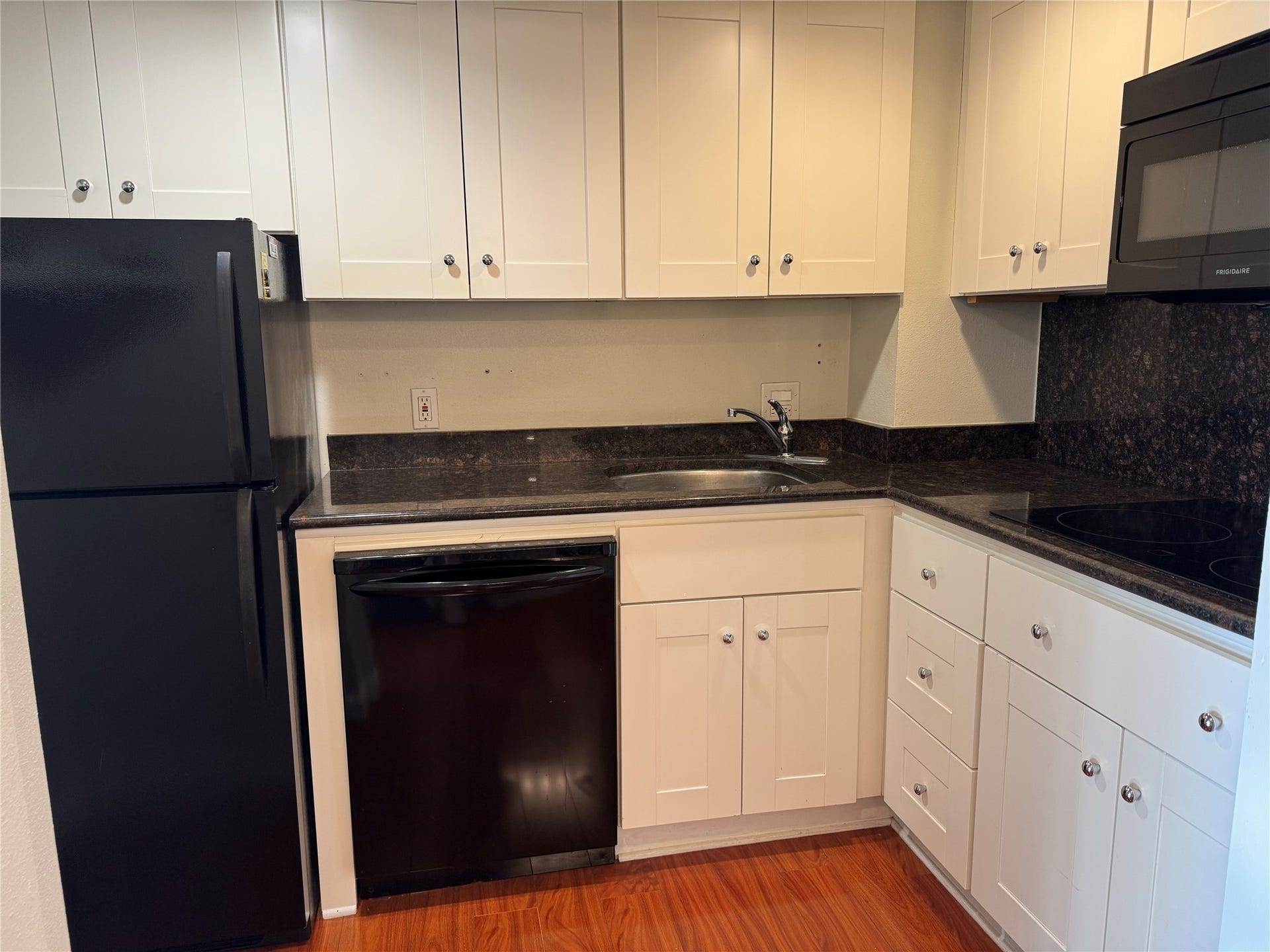 2016 Main Street, #2510, Houston, TX 77002