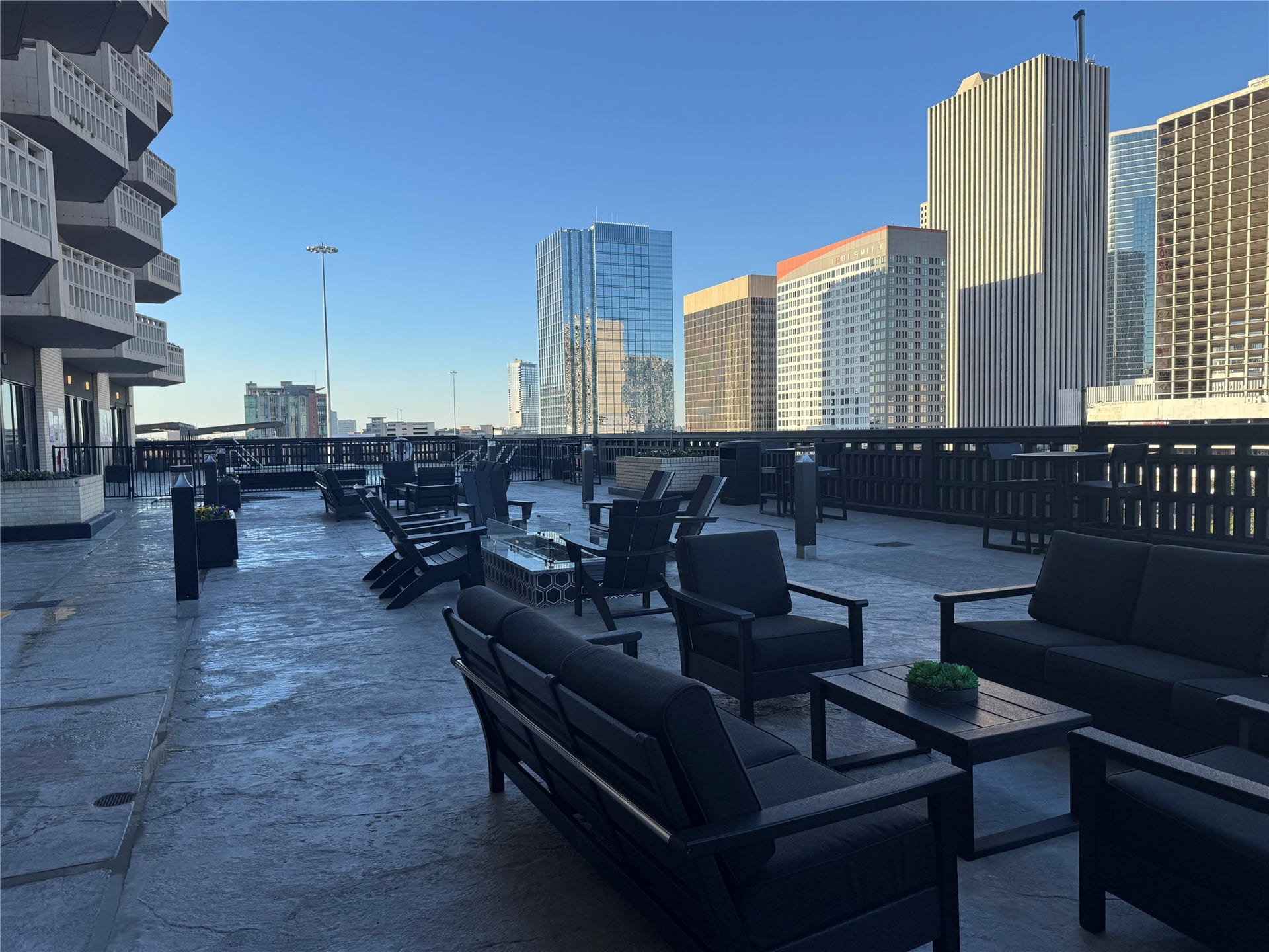 2016 Main Street, #2510, Houston, TX 77002