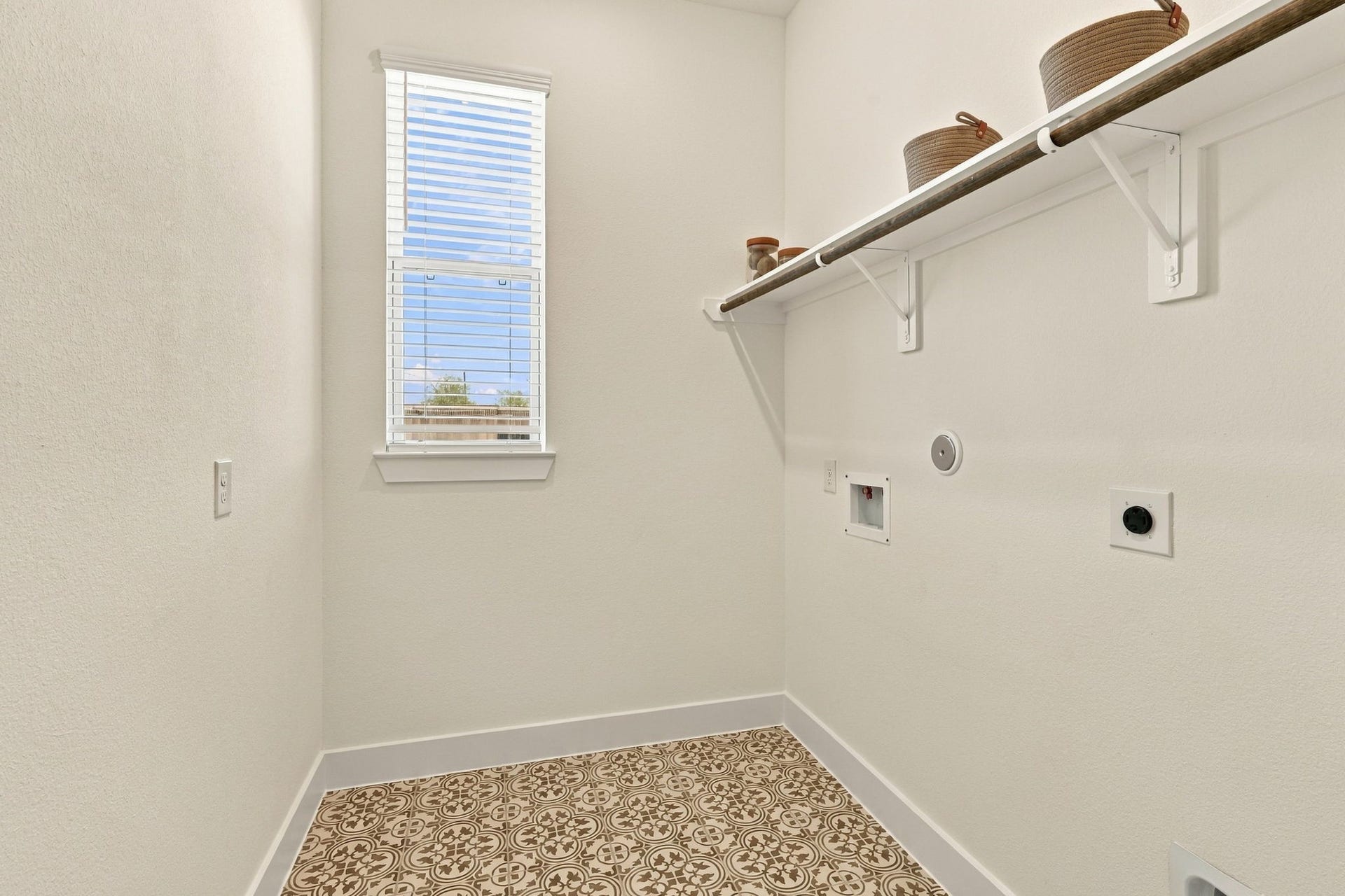 25111 Aster Hills Lane, Katy, TX 77493 25111 Aster Hills Lane, Katy, TX 77493