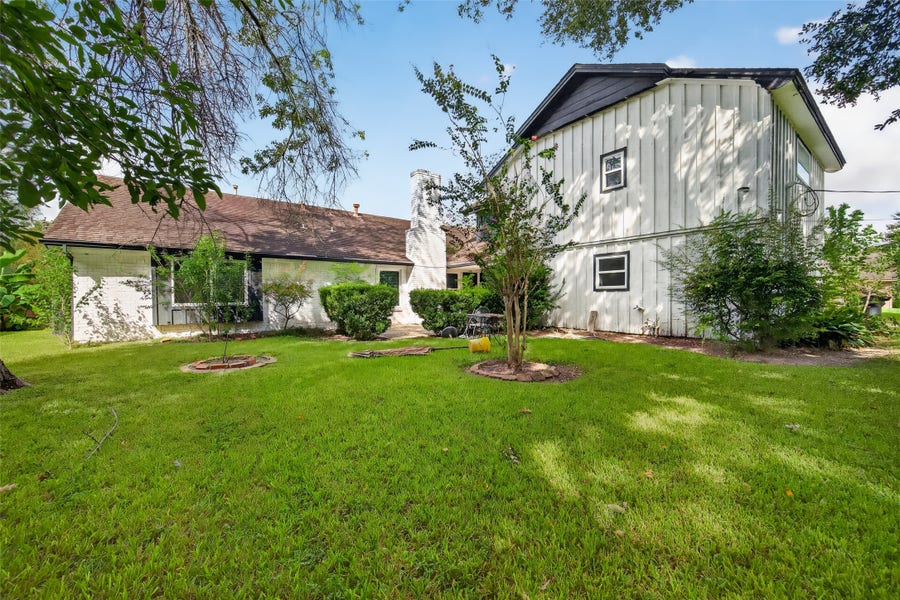 Property photo for 6707 Burning Tree Drive, Houston, TX