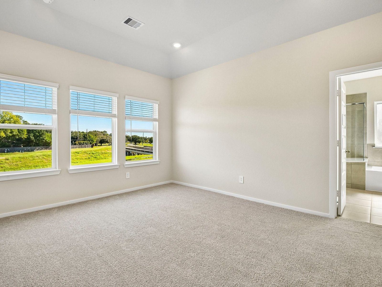 9143 Banpo Heights Drive, Cypress, TX 77433 Photo is not of the actual home, but is an inspirational photo of builder's model home and nay depict options, furnishings, and/or decorator features that are not inlcluded.
