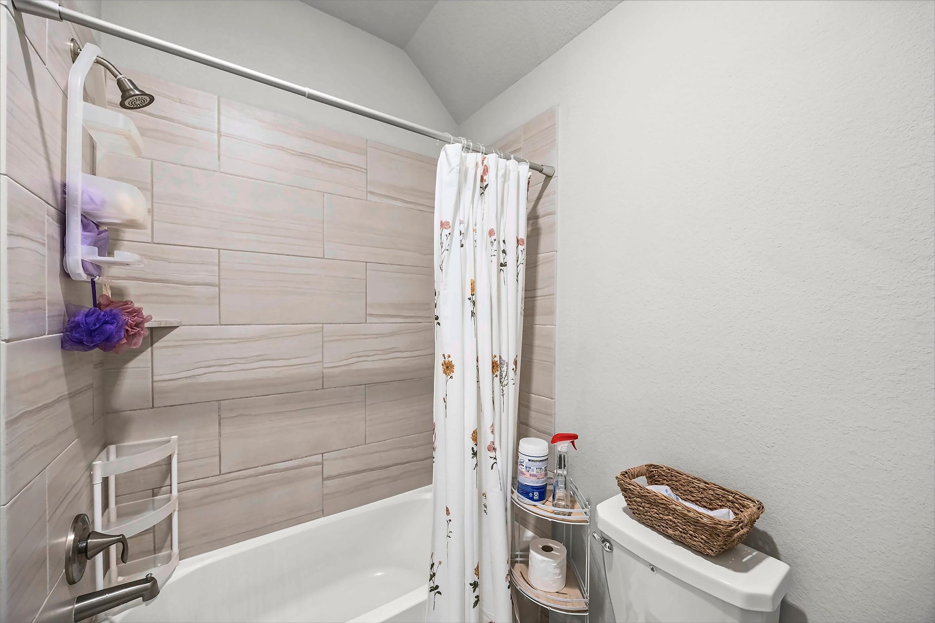 20114 Desert Foal Drive, Tomball, TX 77377 20114 Desert Foal Drive, Tomball, TX 77377
