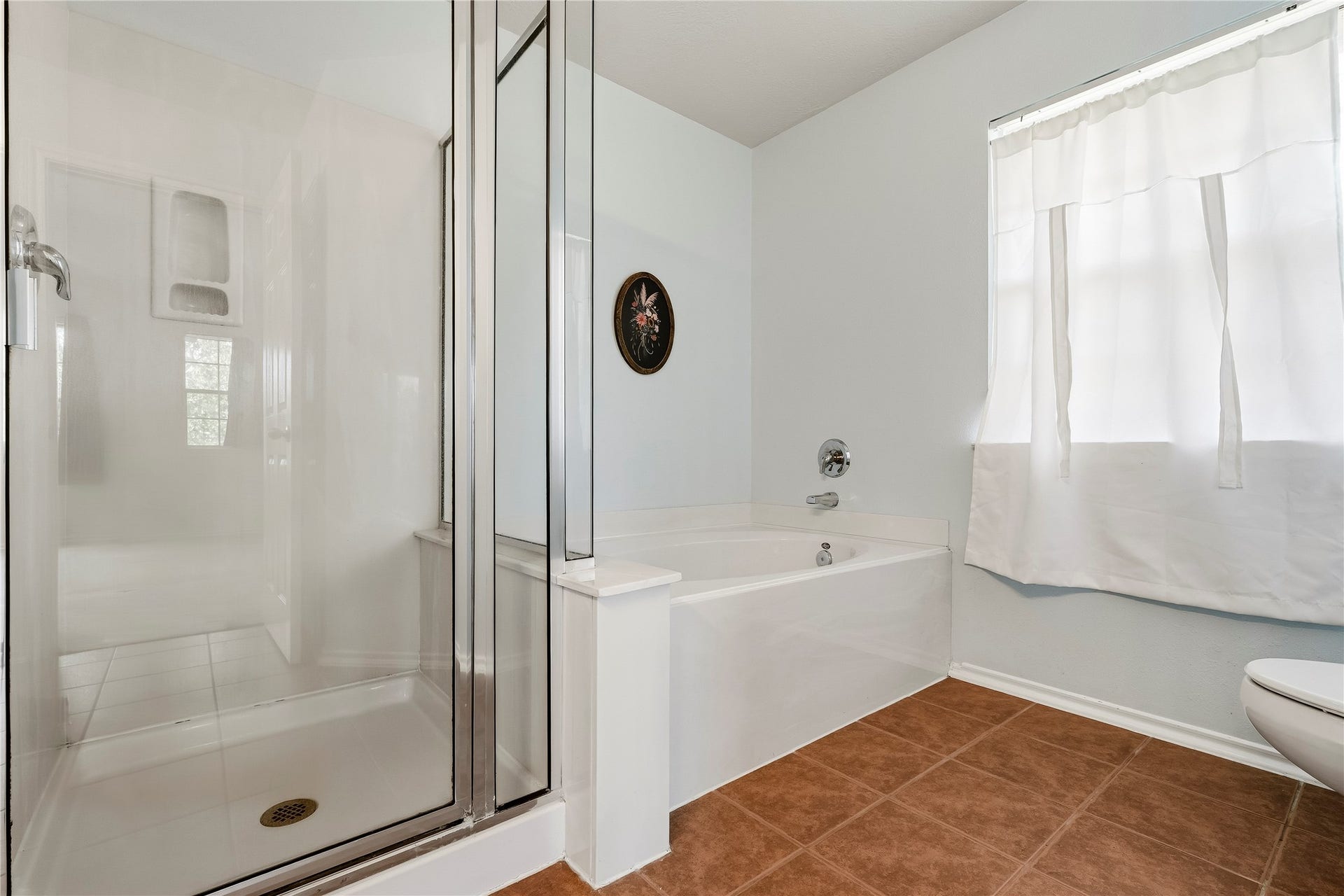 2602 Mill Creek Drive, Pasadena, TX 77503 Primary bath with Standup Shower and Garden tub