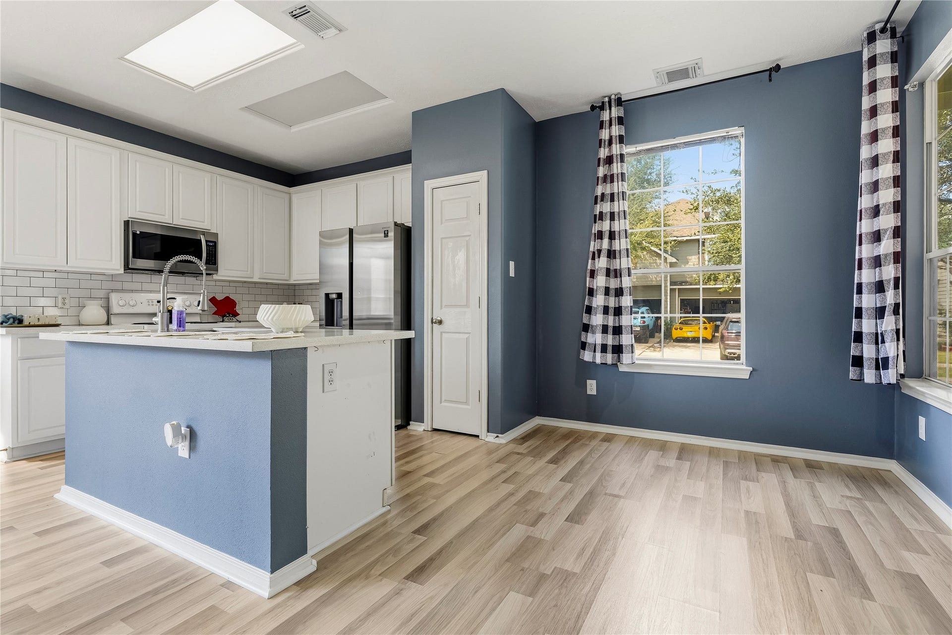 2602 Mill Creek Drive, Pasadena, TX 77503 2602 Mill Creek Drive, Pasadena, TX 77503