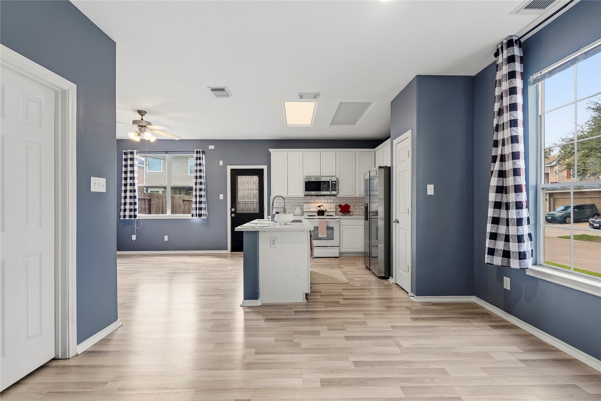 2602 Mill Creek Drive, Pasadena, TX 77503 2602 Mill Creek Drive, Pasadena, TX 77503
