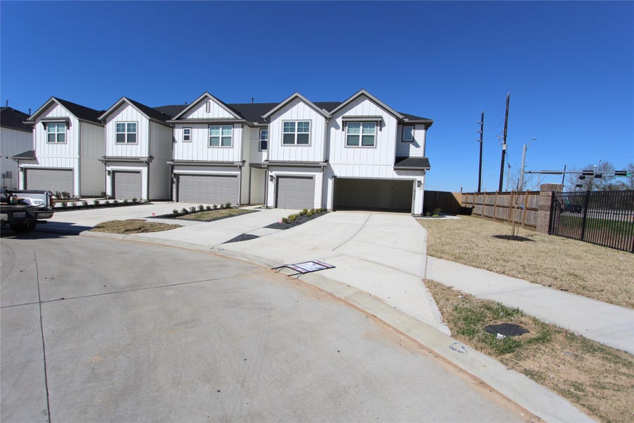 Property photo for 27802 Western Creek Court, Katy, TX