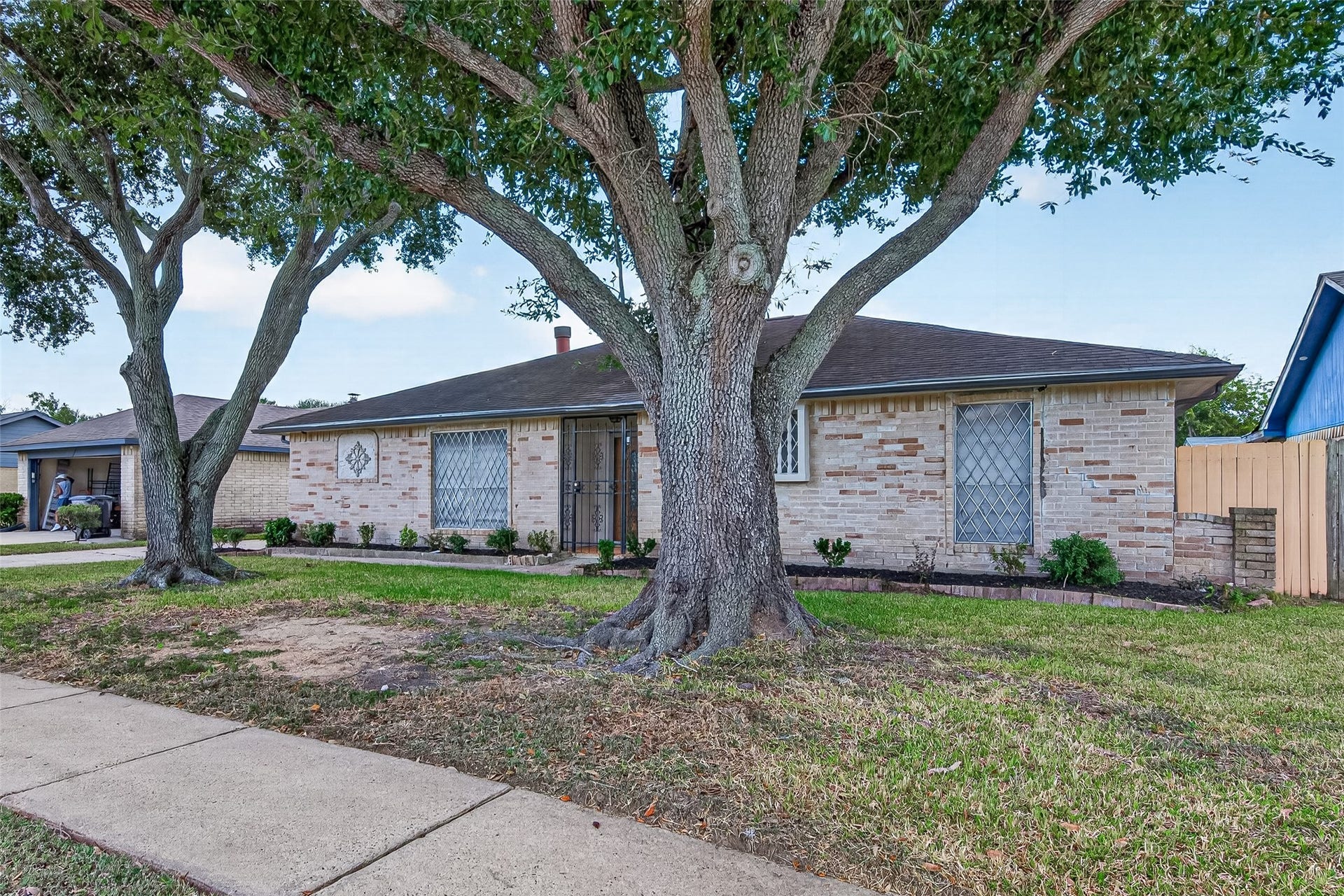 6914 Rockergate Drive, Missouri City, TX 77489 6914 Rockergate Drive, Missouri City, TX 77489