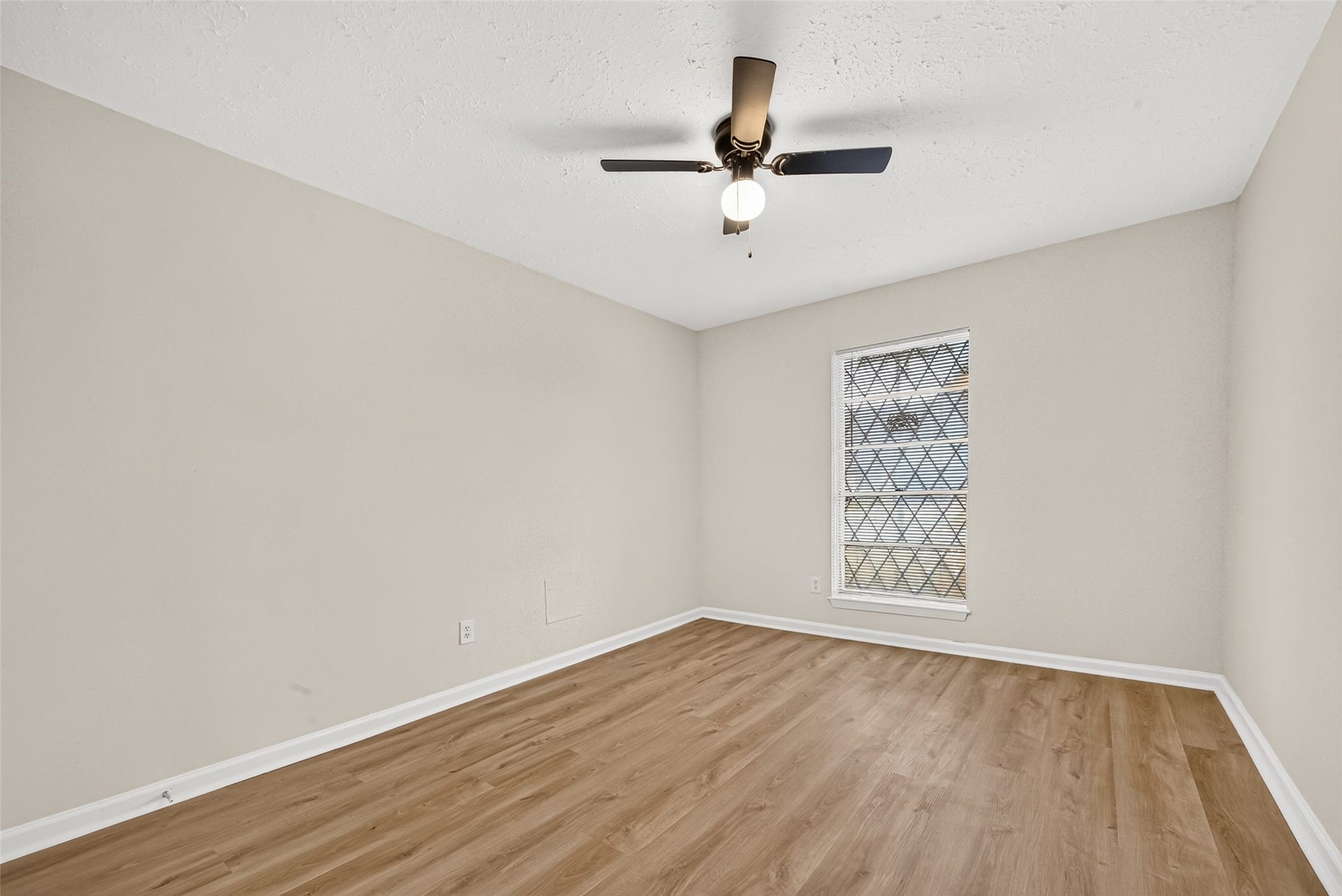 6914 Rockergate Drive, Missouri City, TX 77489 6914 Rockergate Drive, Missouri City, TX 77489