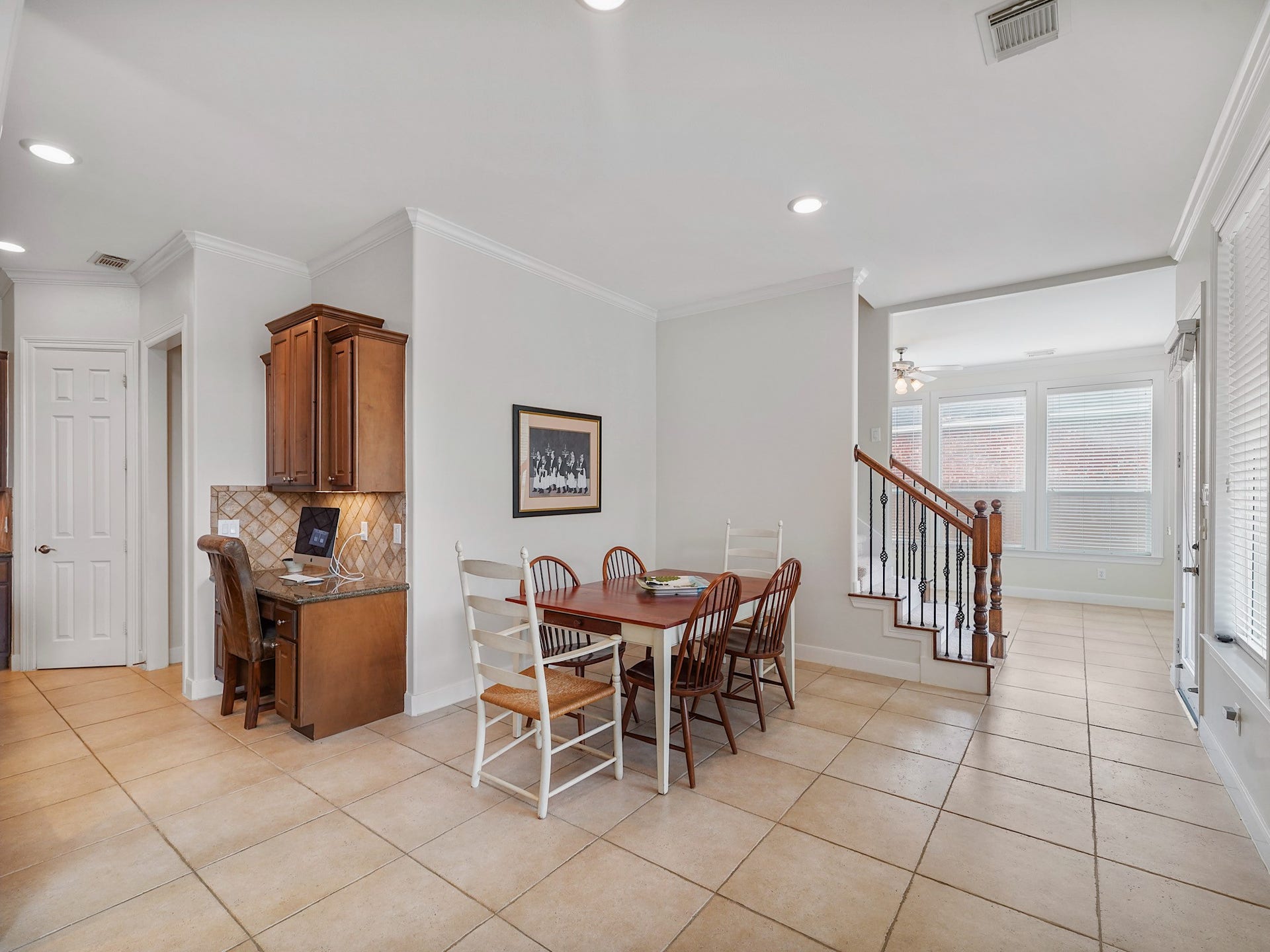 25610 Skye Springs Lane, Katy, TX 77494 breakfast area