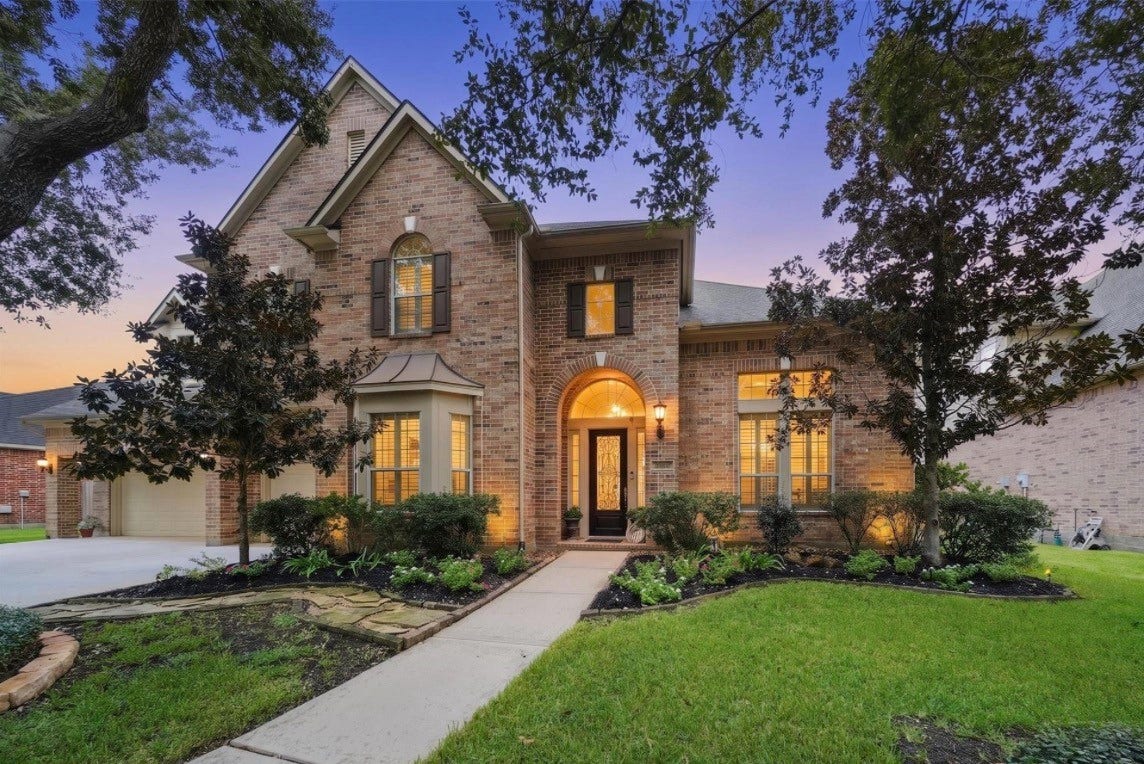25610 Skye Springs Lane, Katy, TX 77494 A stately Cinco Ranch residence offering more than 5,000 square feet, five bedrooms, 3.5 baths, an oversized three-car garage, and a private pool-and-spa retreat.