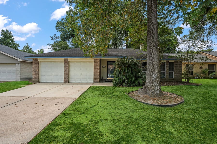 Property photo for 5322 Misty Moon Drive, Humble, TX