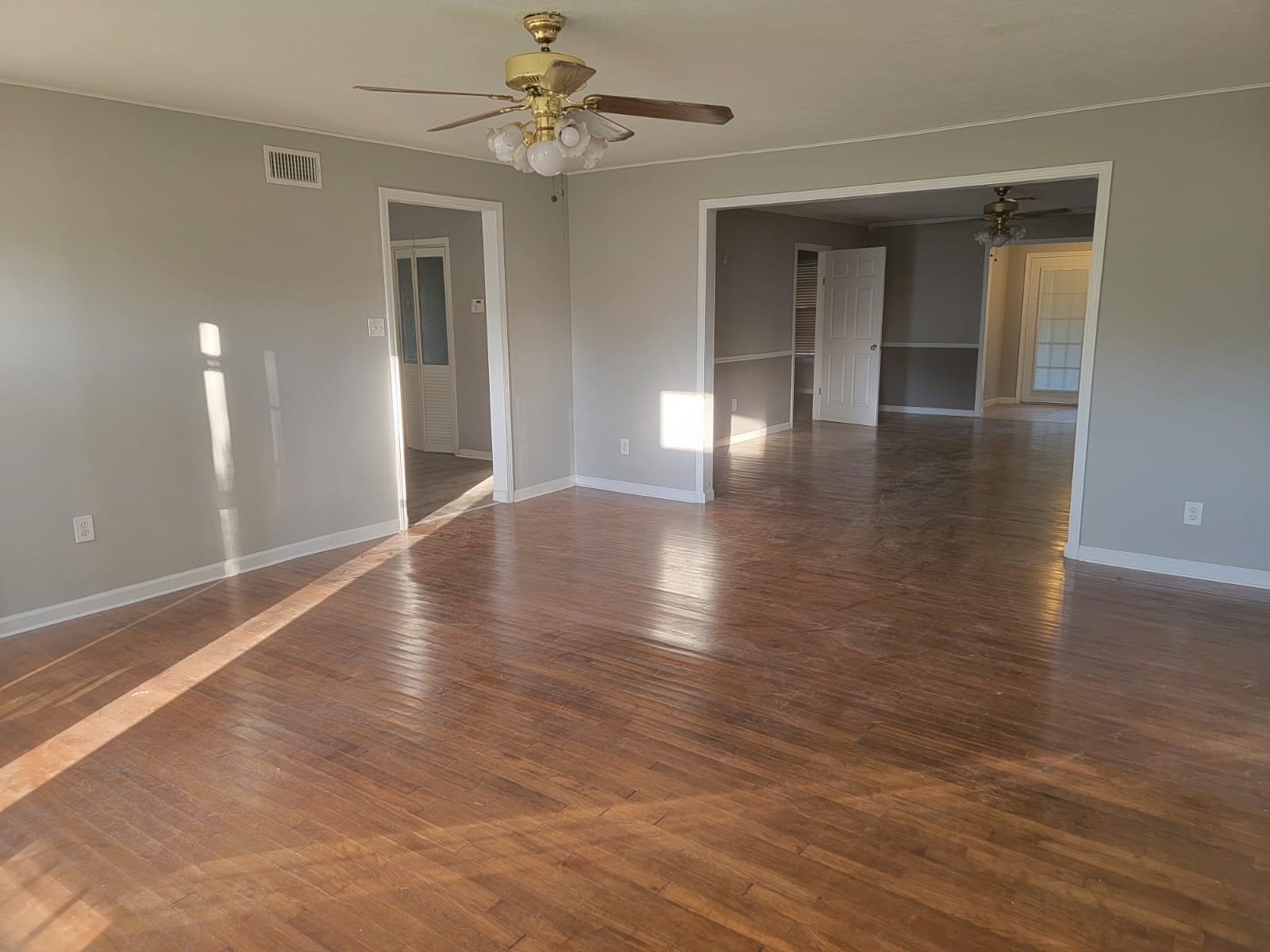 13310 13th Street, Splendora, TX 77372 13310 13th Street, Splendora, TX 77372