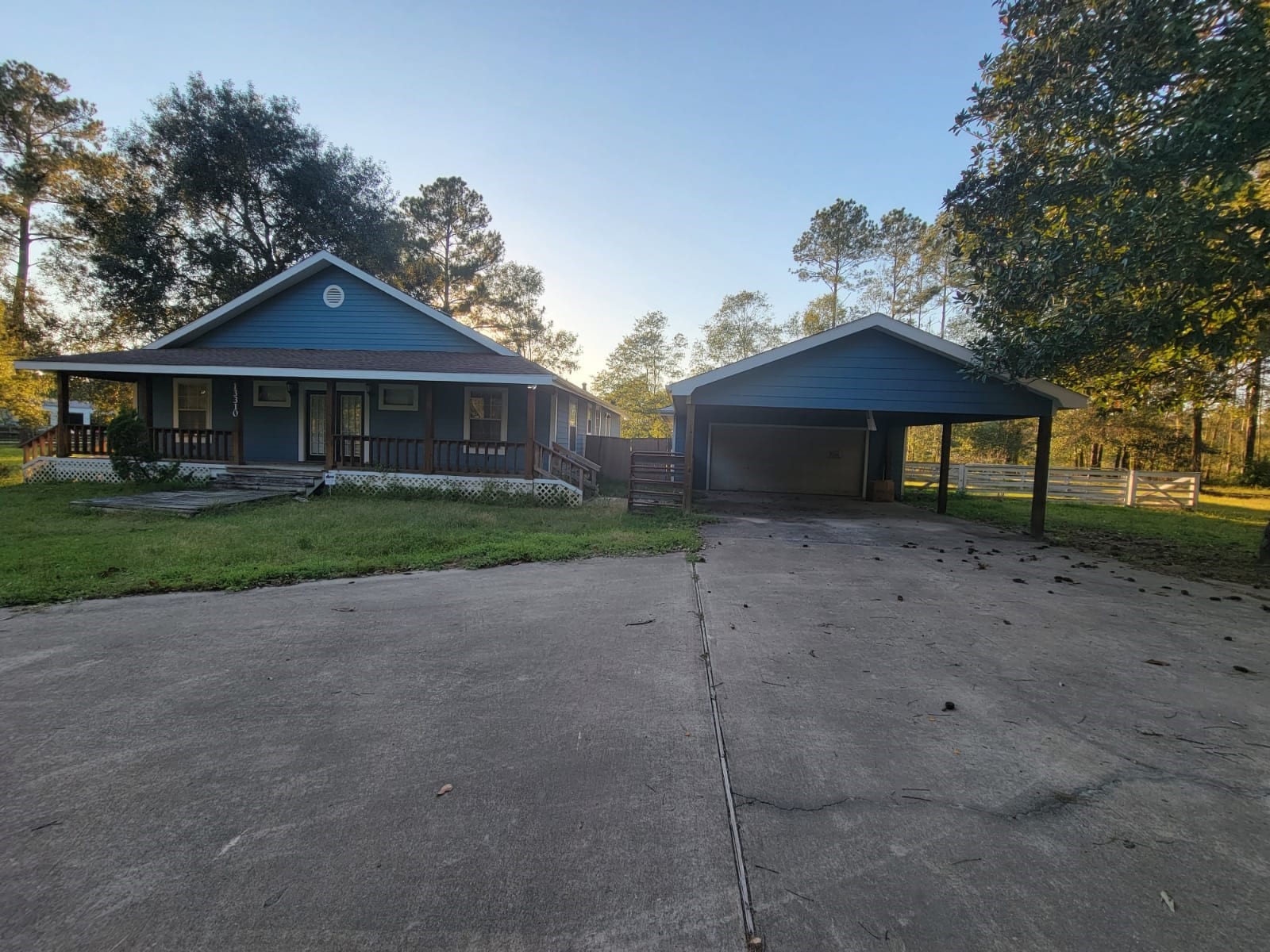 13310 13th Street, Splendora, TX 77372 13310 13th Street, Splendora, TX 77372