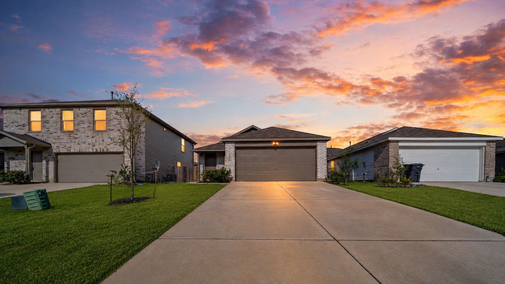 14974 N Ascot Bend Circle, Conroe, TX 77306 Welcome home! Attractive 4 bedroom single story home with attached 2-car garage and inviting curb appeal.