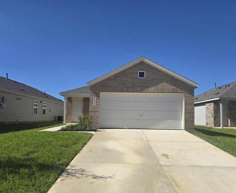 Property photo for 11947 Noble Wood Village Drive, Magnolia, TX