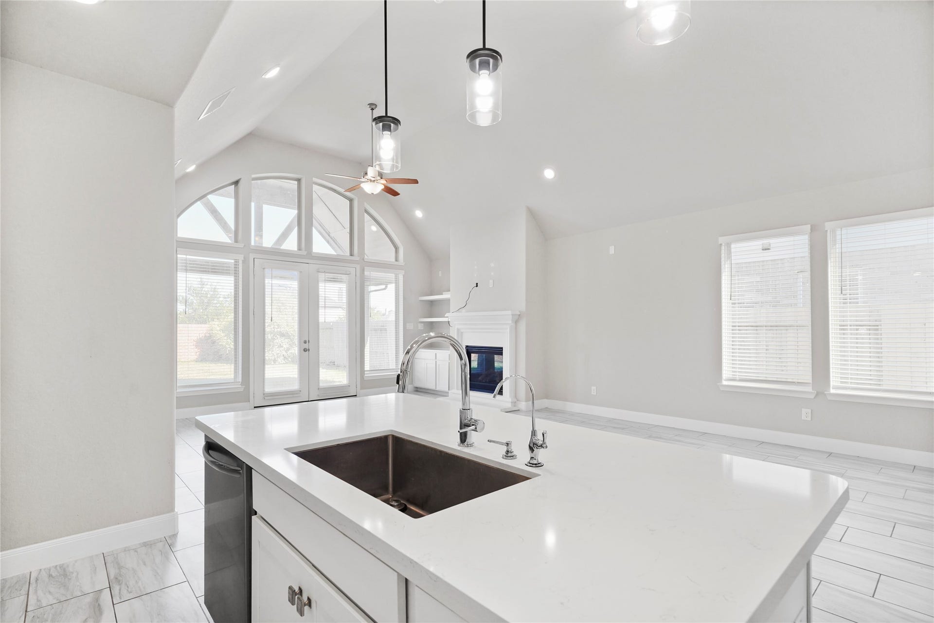 2446 Manor Valley Lane, Missouri City, TX 77459 2446 Manor Valley Lane, Missouri City, TX 77459