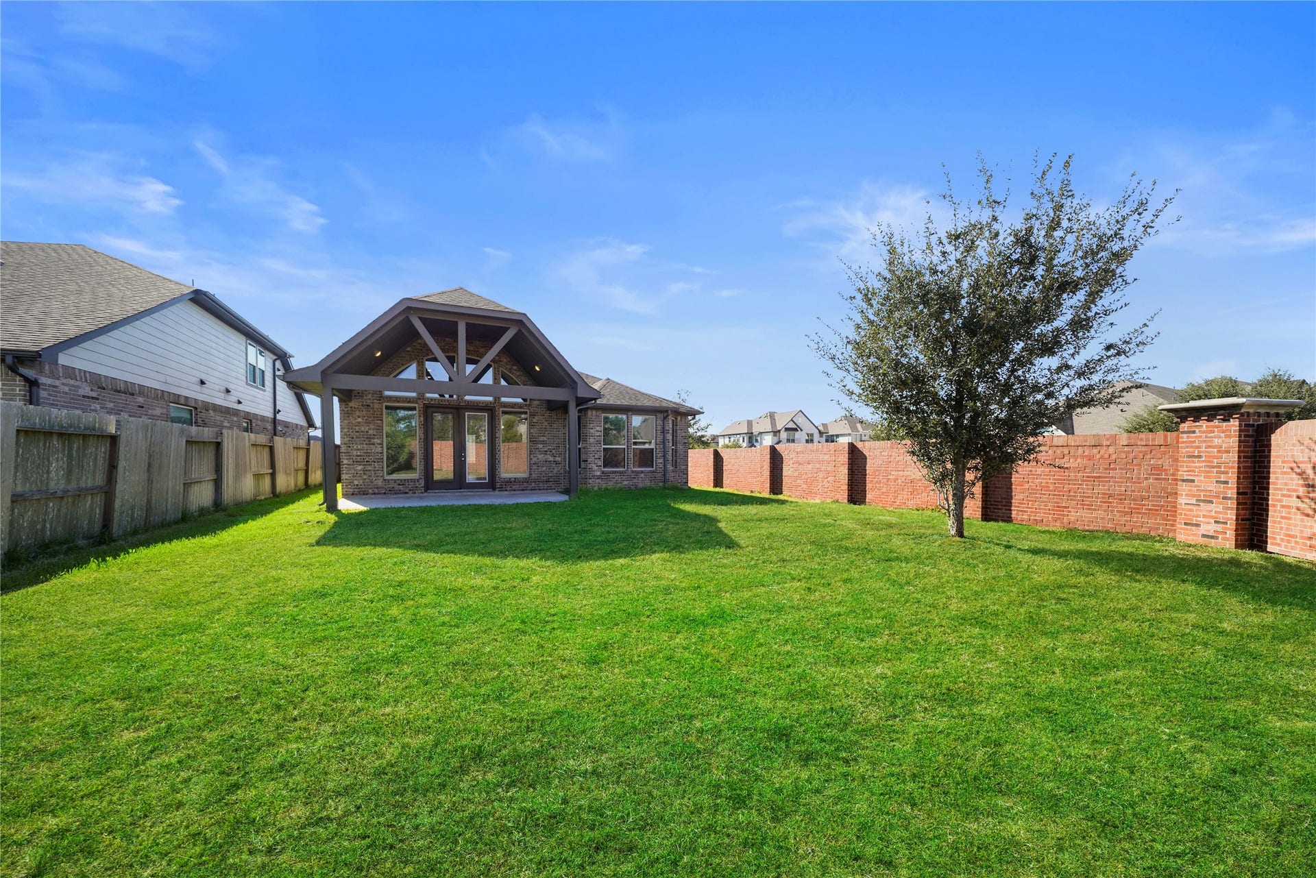 2446 Manor Valley Lane, Missouri City, TX 77459 2446 Manor Valley Lane, Missouri City, TX 77459
