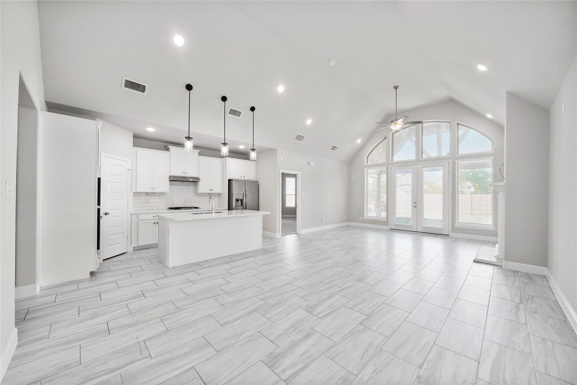 2446 Manor Valley Lane, Missouri City, TX 77459 2446 Manor Valley Lane, Missouri City, TX 77459