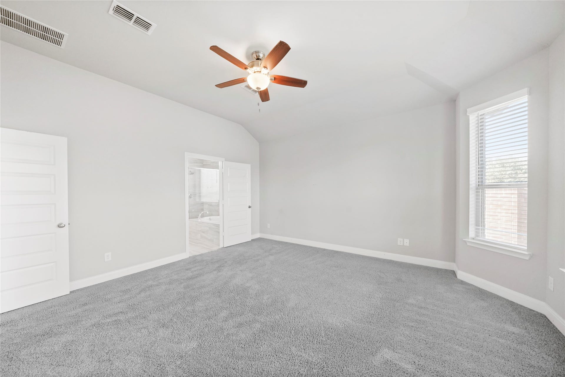 2446 Manor Valley Lane, Missouri City, TX 77459 2446 Manor Valley Lane, Missouri City, TX 77459
