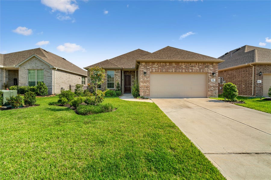 Property photo for 516 Nokota Drive, Spring, TX
