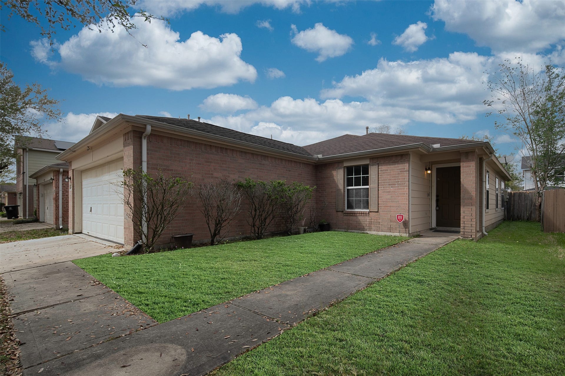 4211 Wayside Stream Lane, Houston, TX 77048