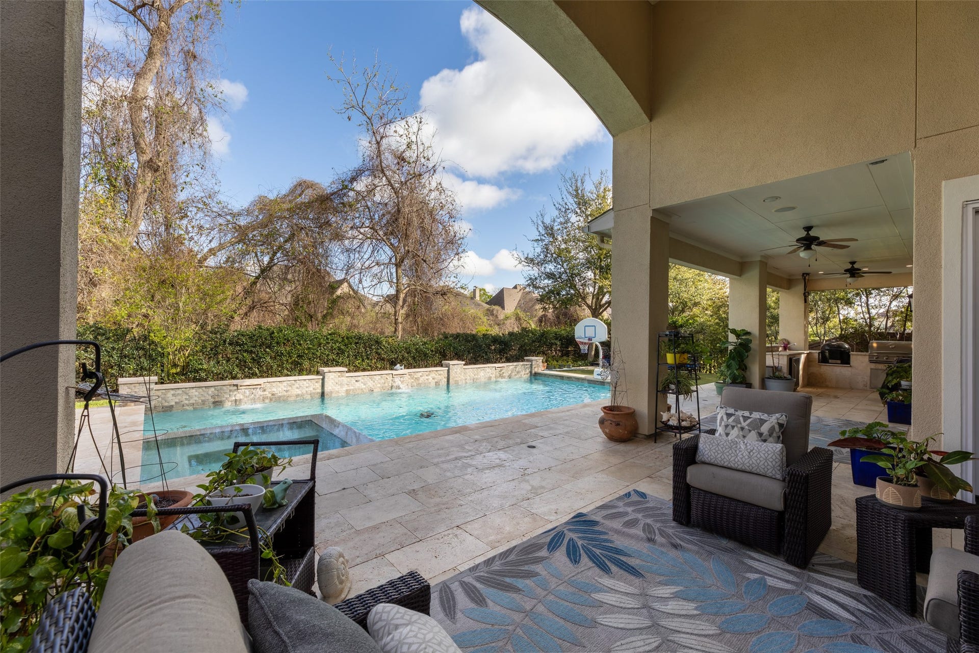 9407 Fox Bend Lane, Missouri City, TX 77459 Outdoor seating area