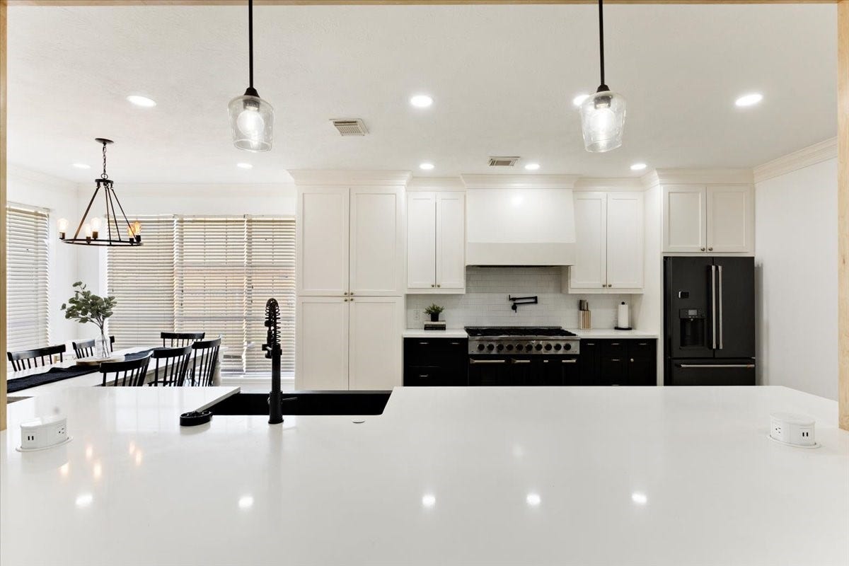 2112 Tipperary Drive, Pearland, TX 77581