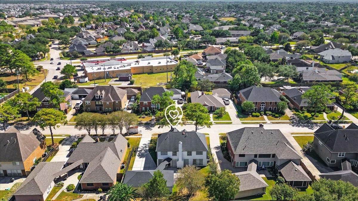 2112 Tipperary Drive, Pearland, TX 77581
