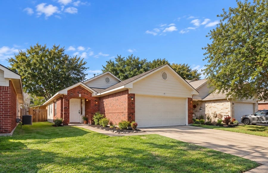Property photo for 7323 Parkland Manor Drive, Cypress, TX
