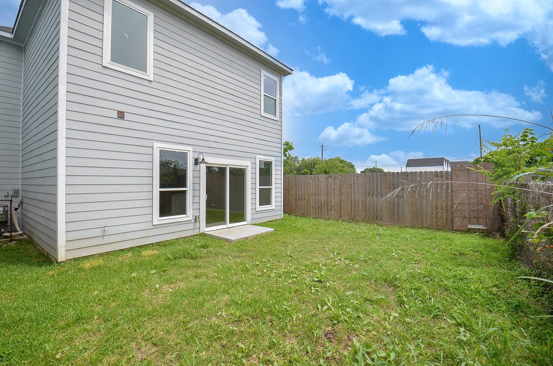 8630 Scott Street, Houston, TX 77051 8630 Scott Street, Houston, TX 77051