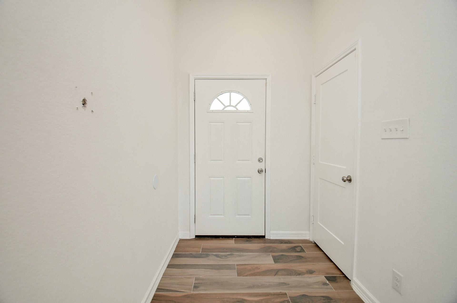 8630 Scott Street, Houston, TX 77051 8630 Scott Street, Houston, TX 77051