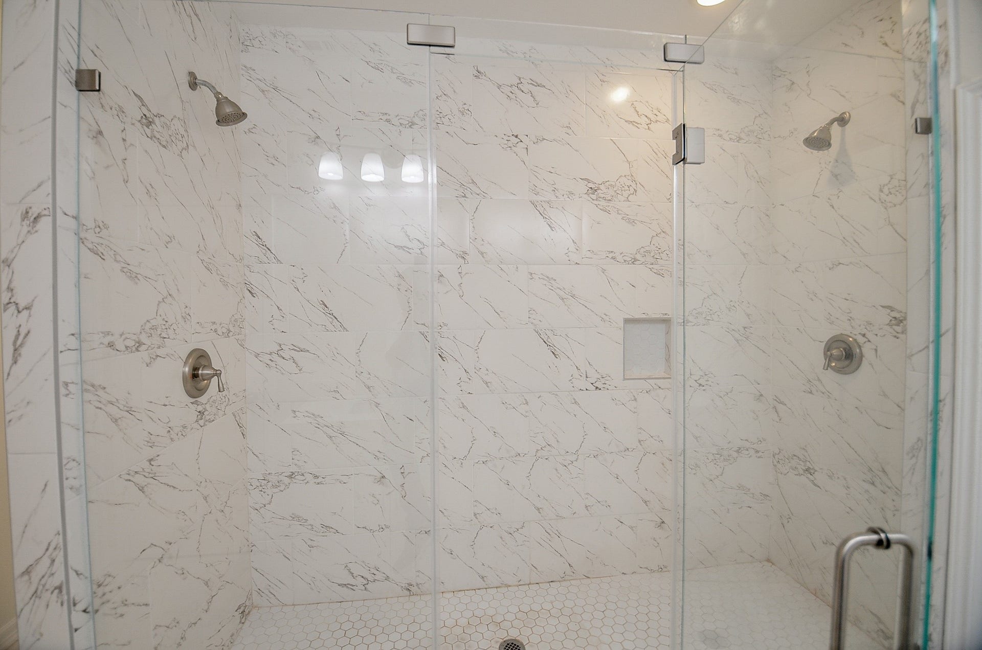 8630 Scott Street, Houston, TX 77051 8630 Scott Street, Houston, TX 77051