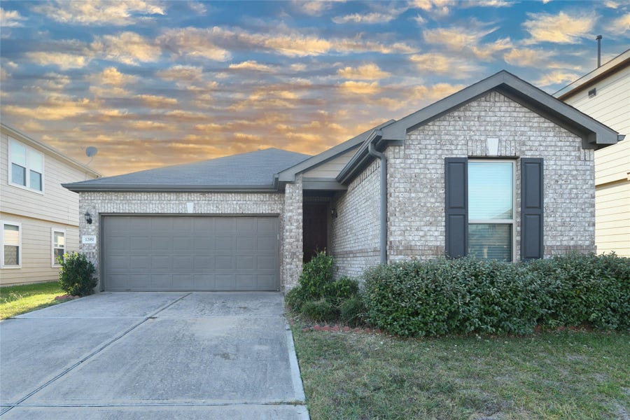Property photo for 12051 Main Oak Street, Houston, TX