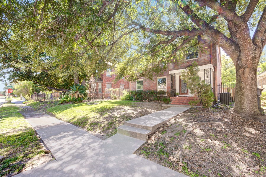 Property photo for 2316 Wentworth Street, #B, Houston, TX