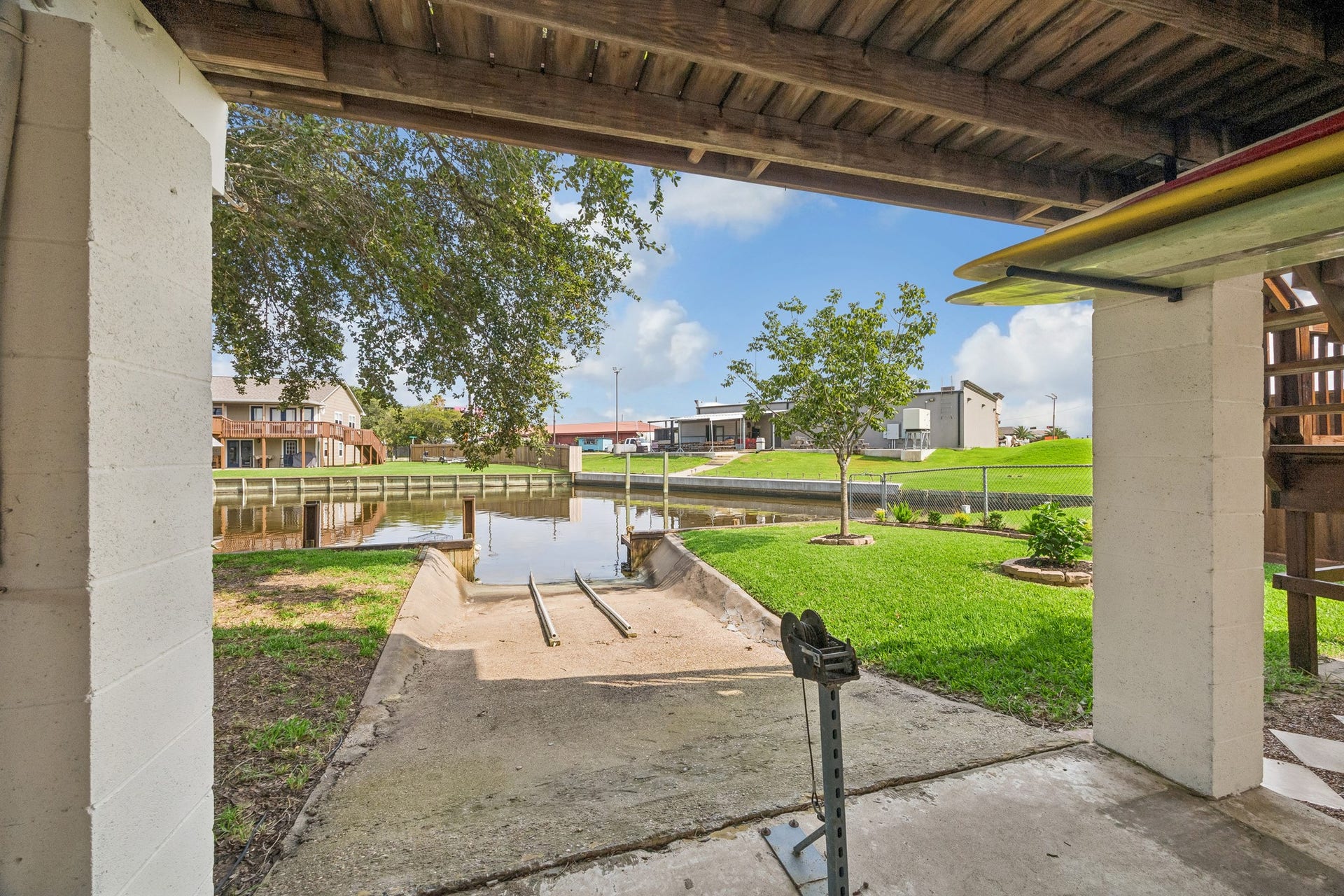 161 Barracuda Street, Hitchcock, TX 77563 161 Barracuda Street, Hitchcock, TX 77563